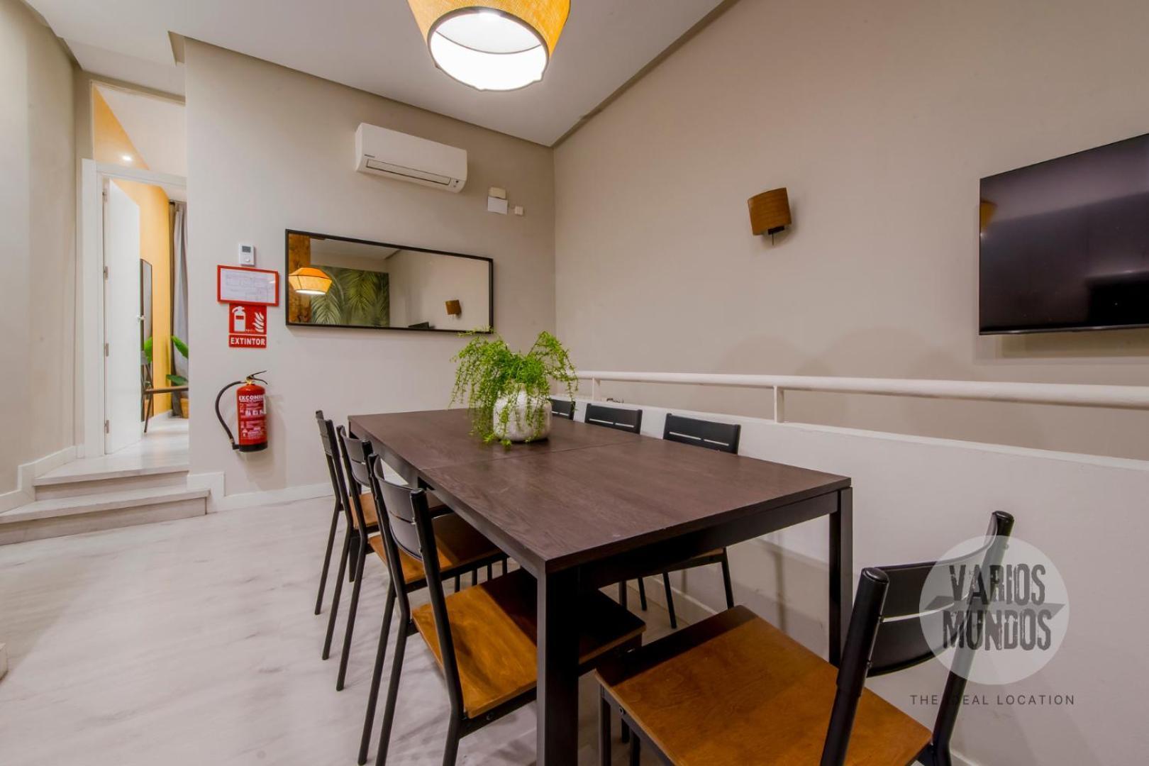 Comodidad Y Estilo Para 9 En Calle De Luciente E2 Madrid Exterior foto